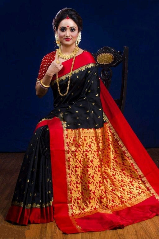 Women's Banarasi Kanjivaram Silk Saree with Blouse Piece